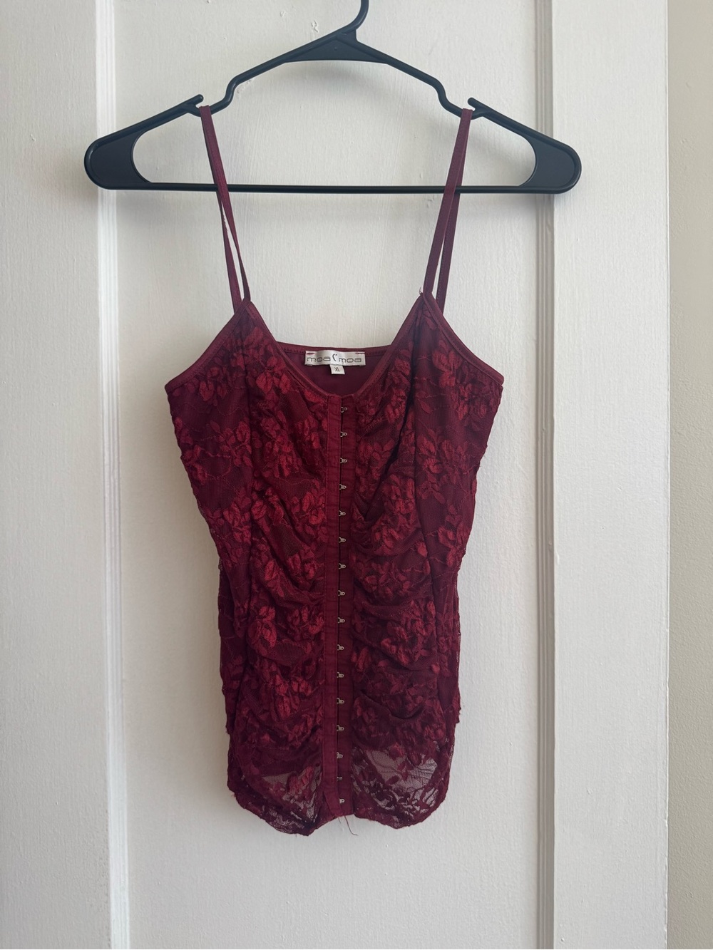 Moa Moa Wine Lace Button-Front Cami